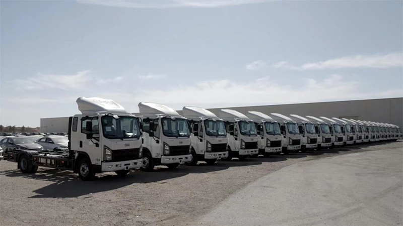 تحویل کامیونت‌های آترا ۶ و ۸ آرتابان دیزل به مشتریان