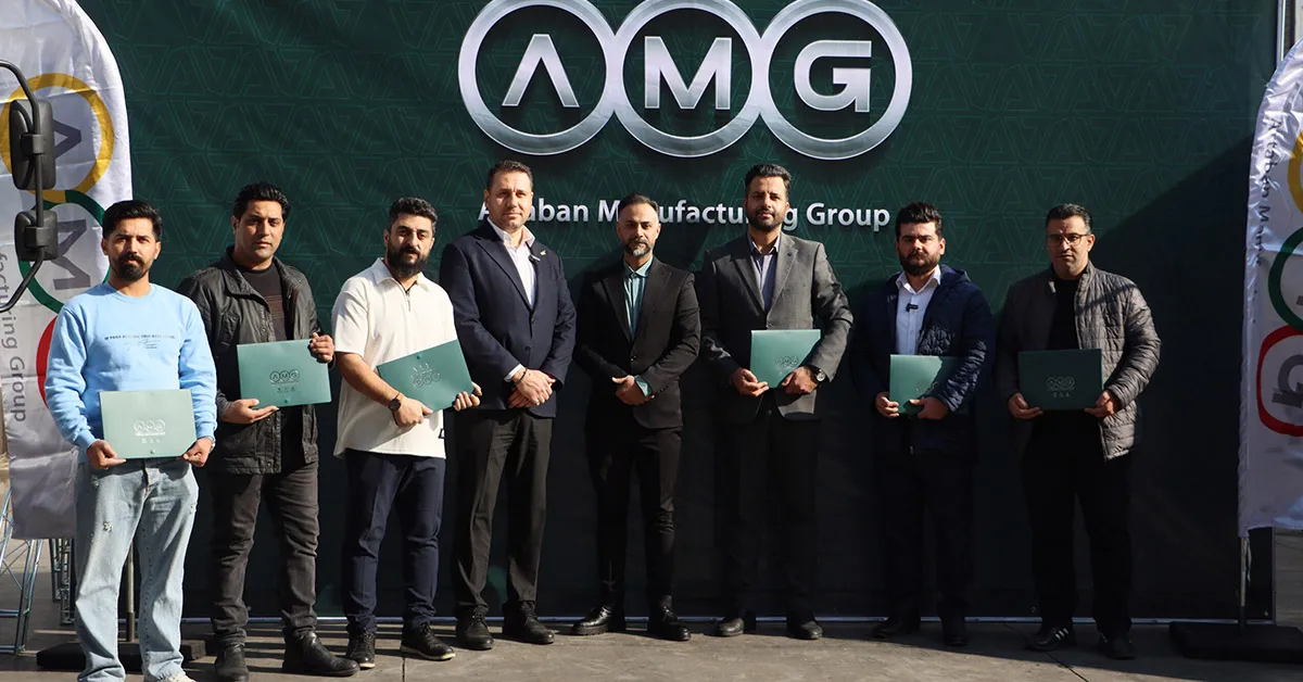 تحویل ۲۰ دستگاه کامیونت ۶ تن آترا به شرکت طبیعت