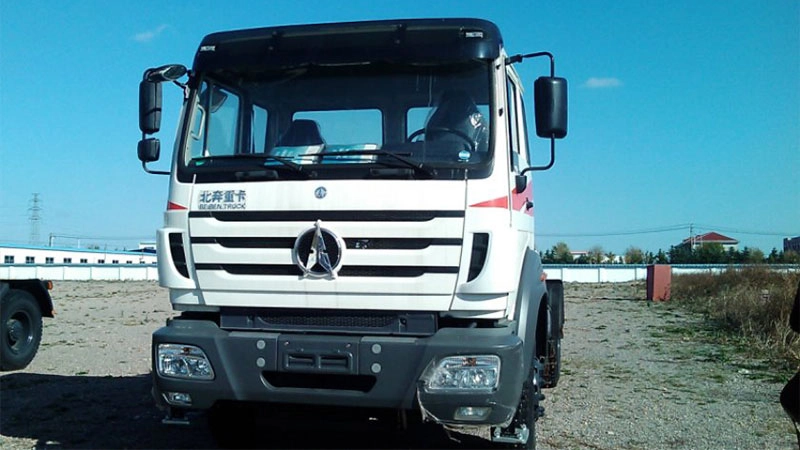 کامیون کشنده Beiben 2638 NG80 6×4