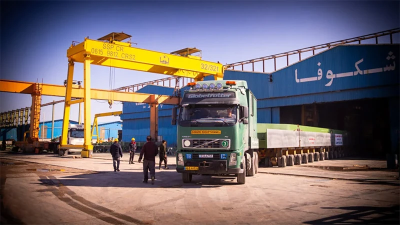 گام مهم شکوفا صنعت پویا در پروژه ساخت تیرکرین‌های سالن ذوب فولاد مبارکه