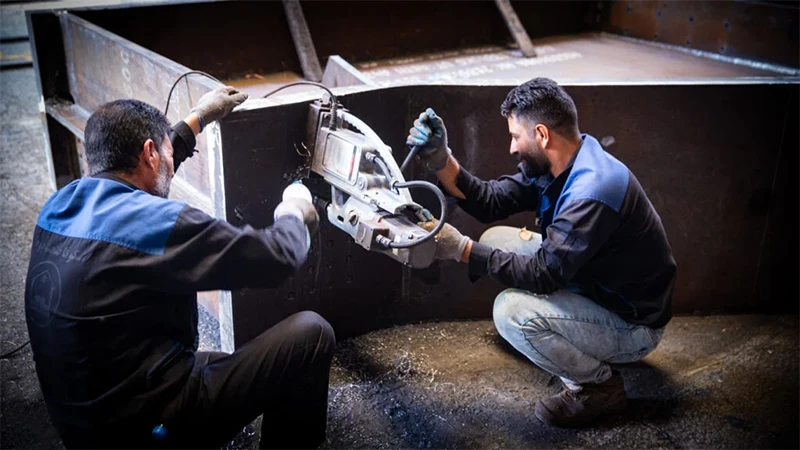 گام مهم شکوفا صنعت پویا در پروژه ساخت تیرکرین‌های سالن ذوب فولاد مبارکه