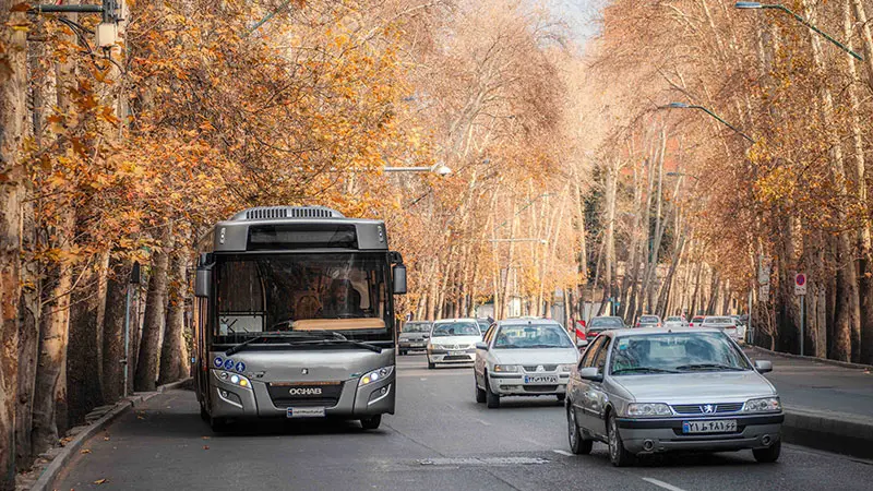 نمای میدل باس شهری پارسین ۸.۵ متری اتوماتیک