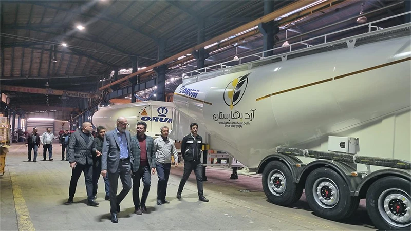 جلسه فنی و استراتژیک مدیرعامل بوتان ران با مدیرعامل شرکت اروم تریلر برگزار شد