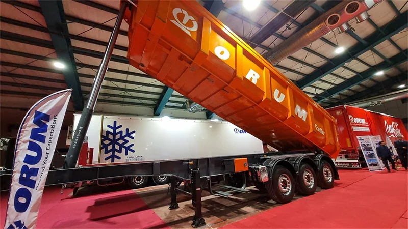 حضور اروم تریلر در بیست و یکمین نمایشگاه بین‌المللی خودرو یزد