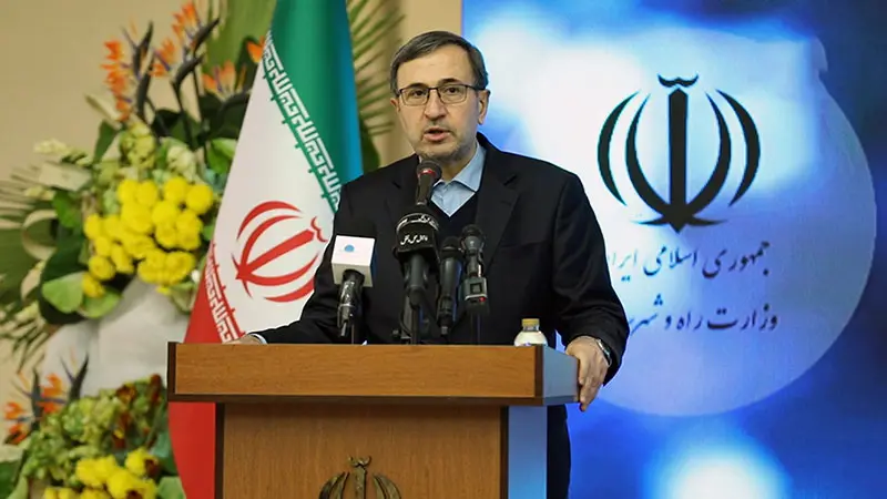 پارسیان موتور موفق به کسب نشان غرفه برتر در ششمین نمایشگاه حمل و نقل شد