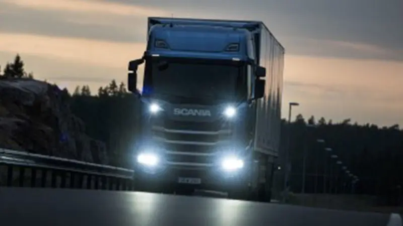 نمای داخلی کامیون کشنده SCANIA S-series