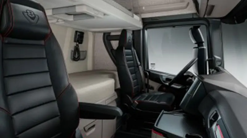 نمای داخلی کامیون کشنده SCANIA S-series