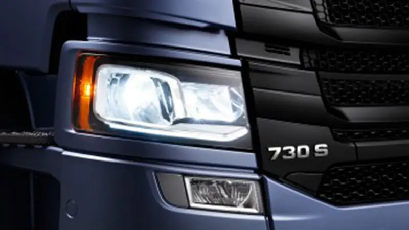 چراغ جلو کامیون کشنده SCANIA S-series