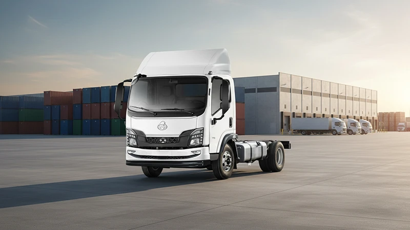 رونمایی شایان دیزل از کامیونتهای ۶ تن و ۸.۵ تن سری L2