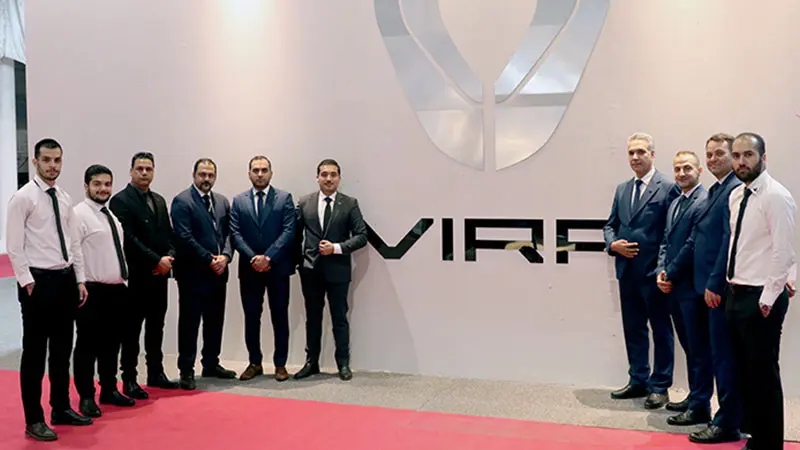 ویرا دیزل از شرکت‌کنندگان نمایشگاه حمل و نقل شهری مشهد
