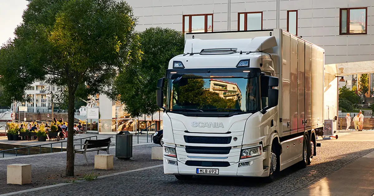 ورود به دوران خودروهای برقی و سوخت‌های جایگزین