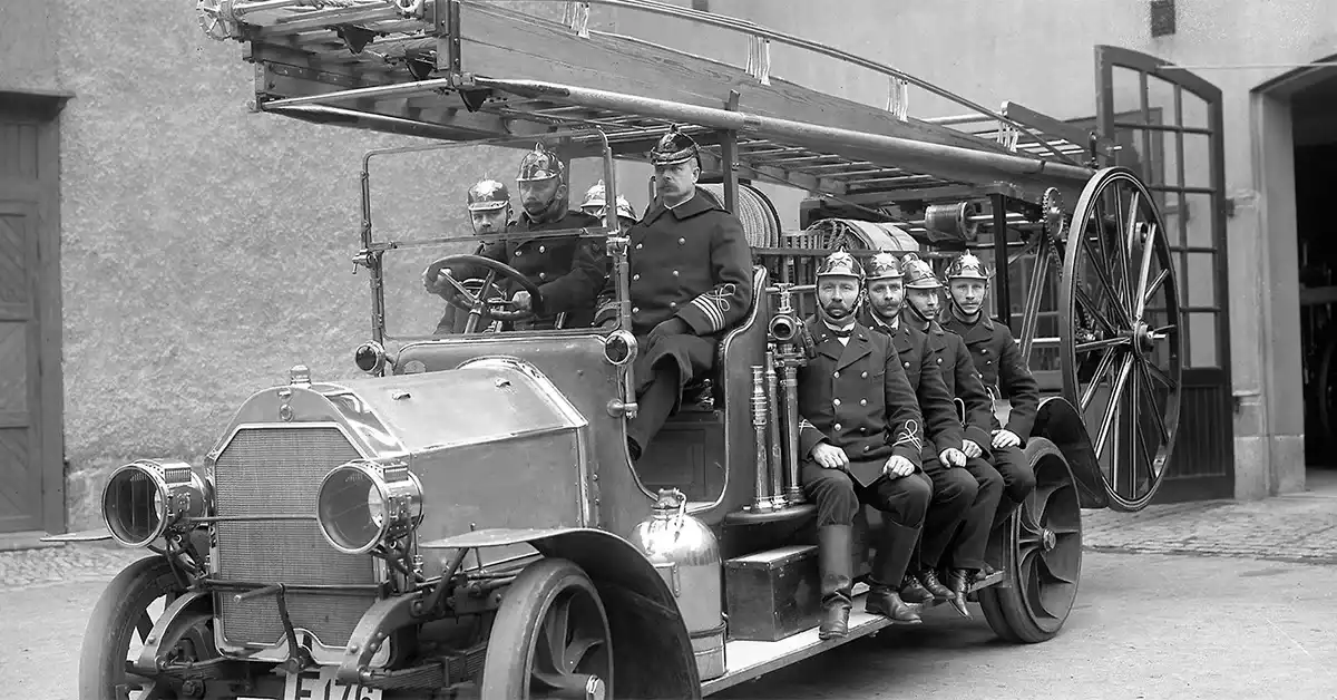 ۱۹۱۲ تا ۱۹۴۵: نوآوری در میان آتش جنگ‌ها