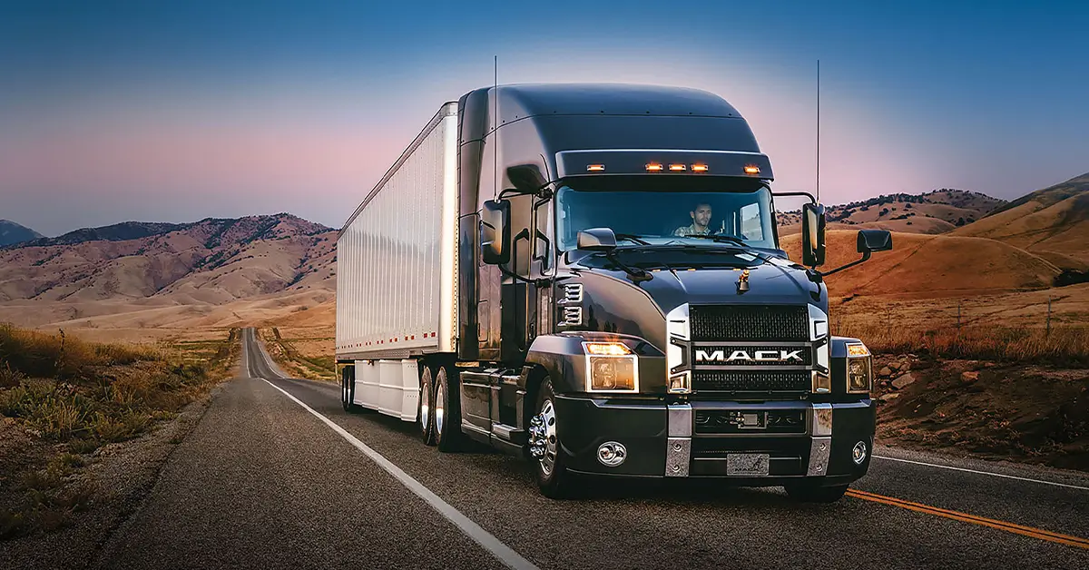 قرن بیست‌ویکم؛ پلتفرم‌های جدید و مدل‌های برقی ماک از راه می‌‌رسند