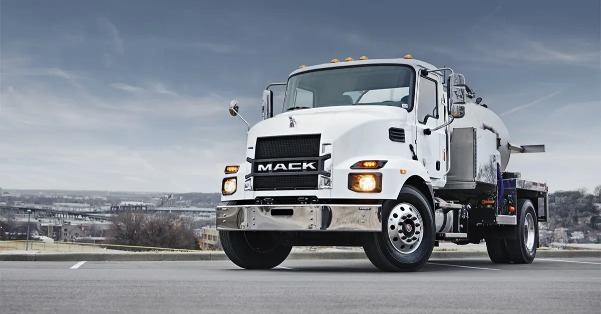 قرن بیست‌ویکم؛ پلتفرم‌های جدید و مدل‌های برقی ماک از راه می‌‌رسند