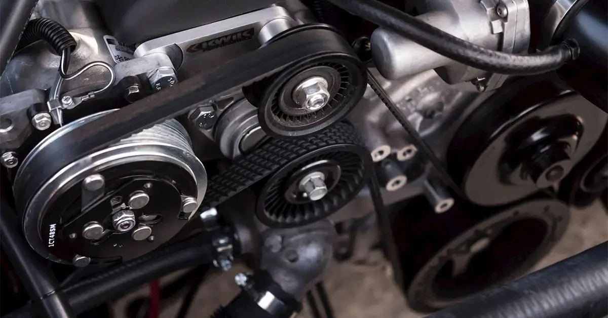 مراحل تعویض تسمه دینام و هرزگرد در کامیون‌ها