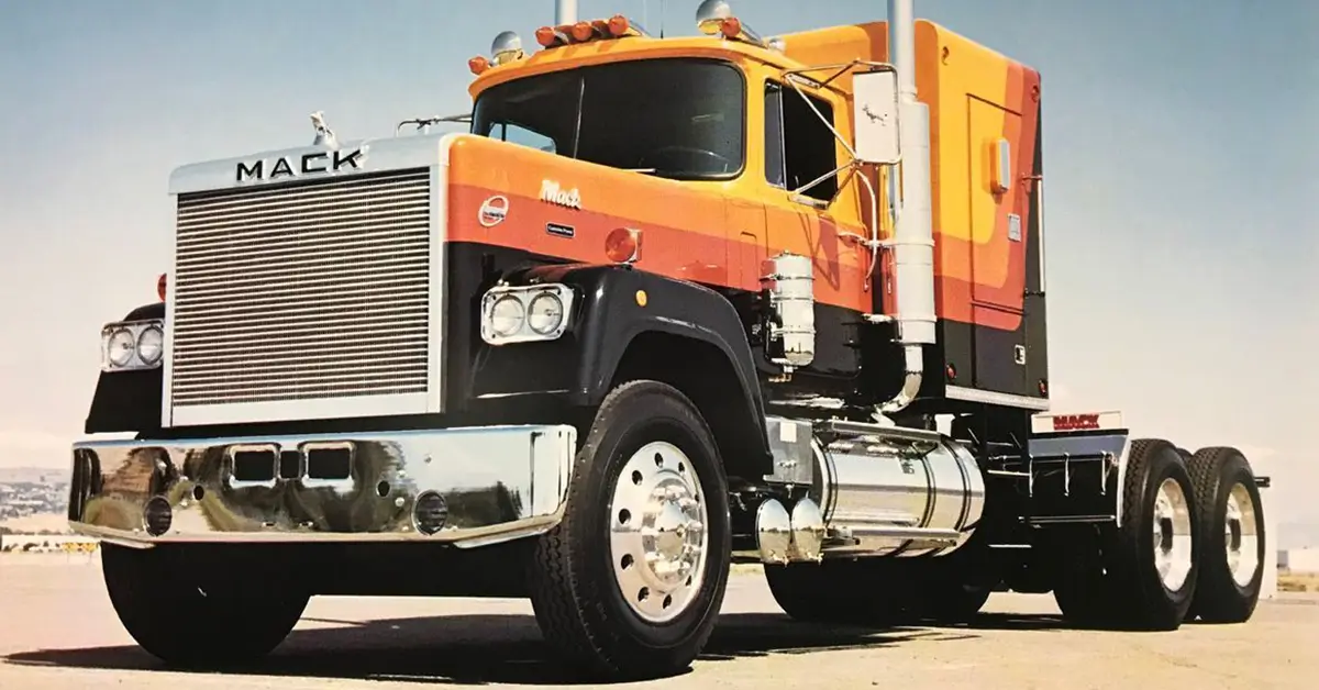 نمادهای جاده و معدن؛ از سری B و R تا Super-Liner و Cruise-Liner