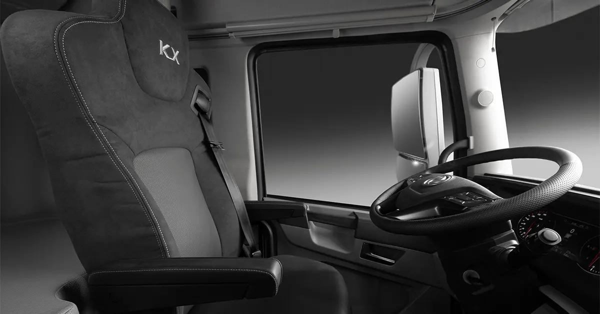 طراحی داخلی و رفاه راننده در نسخه‌های جدید KX