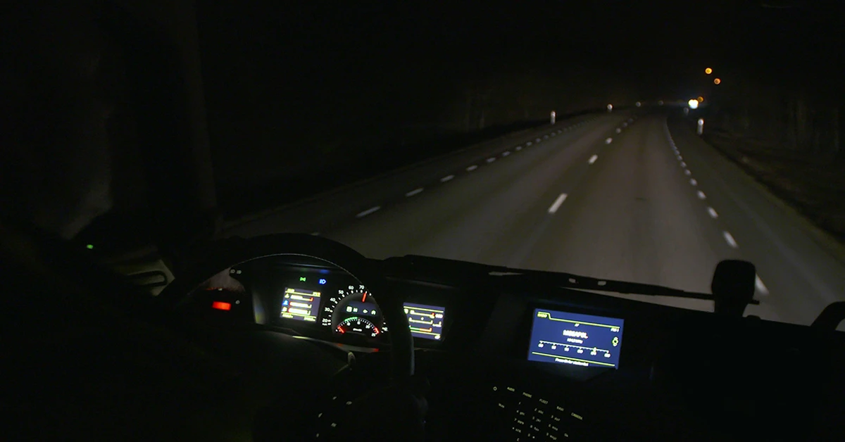 بررسی فناوری دید در شب مبتنی بر هوش مصنوعی در کامیون‌ها - 1