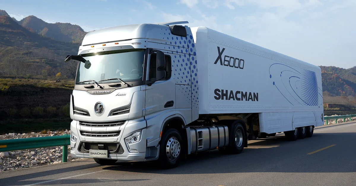 رتبه ۲_ Shacman – بهترین ترمزگیری و پایداری در کمپرسی‌های سنگین