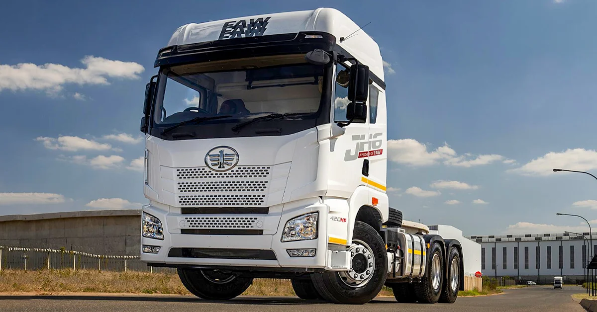 رتبه ۳_ FAW Jiefang – برترین عملکرد الکترونیکی در کامیون‌های جاده‌ای