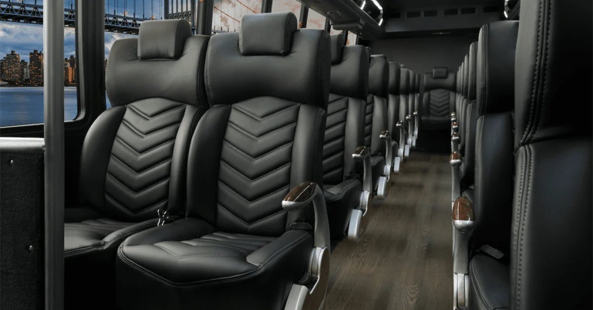 ظرفیت صندلی در اتوبوس‌های بین‌شهری