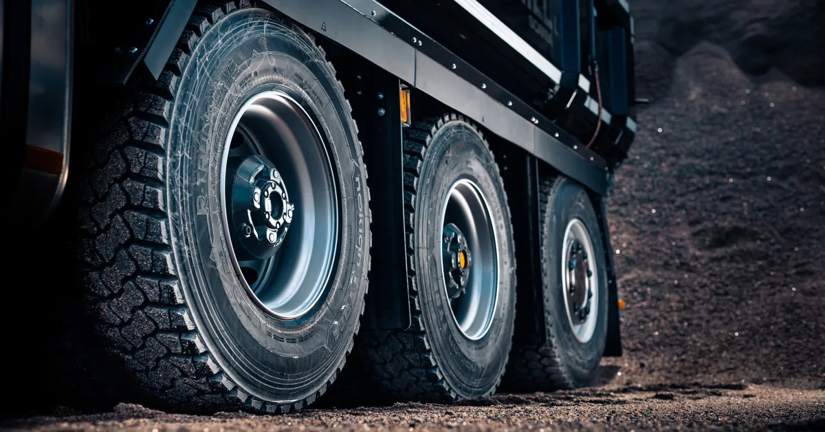 فشار باد مناسب؛ عامل پنهانی که عمر تایر را تعیین می‌کند