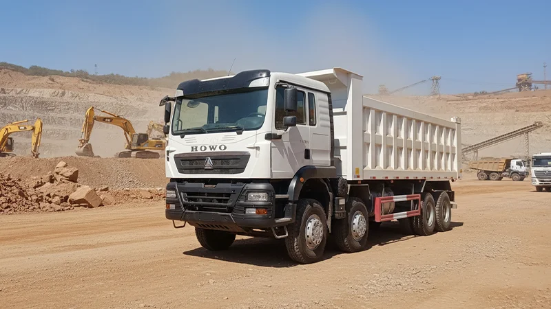 کامیون کمپرسی هوو 4×8 ظرفیت 28 CBM کامیون کمپرسی هوو 4×8 ظرفیت 28 CBM