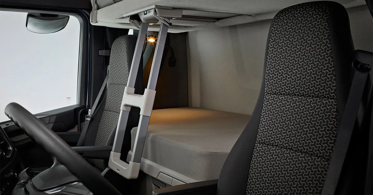 اینترنشنال LoneStar - 1