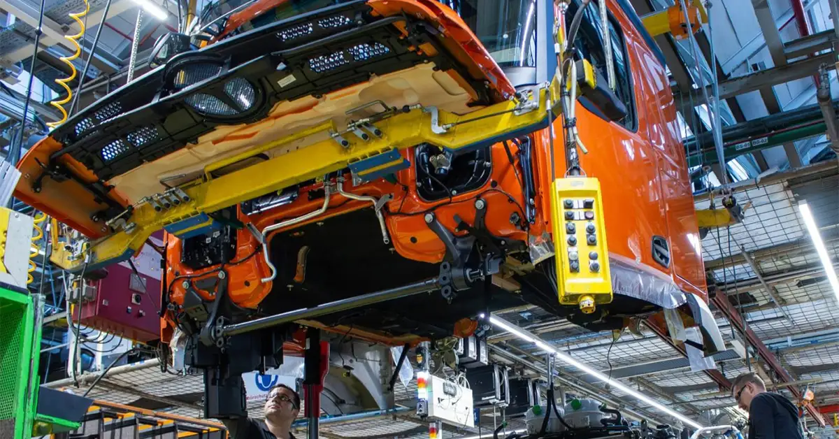 تولید انبوه کامیون برقی مرسدس بنز eActros در کارخانه وورث آغاز شد 