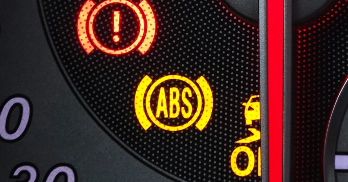 جدول مقایسه ABS در برابر  EBS