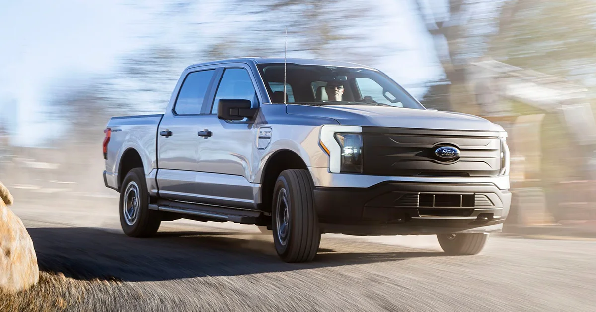 توقف تولید فورد F-150 لایتنینگ؛چالشهای صنعت خودروهای برقی و چرخش به سمت هیبریدیها