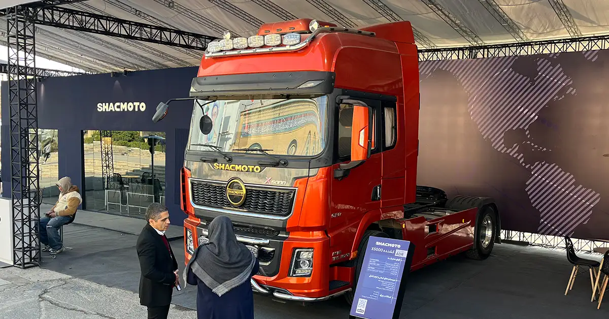 قدرتنمایی آرین دیزل با کشنده و کامیون شکموتو در نهمین نمایشگاه حملونقل تهران