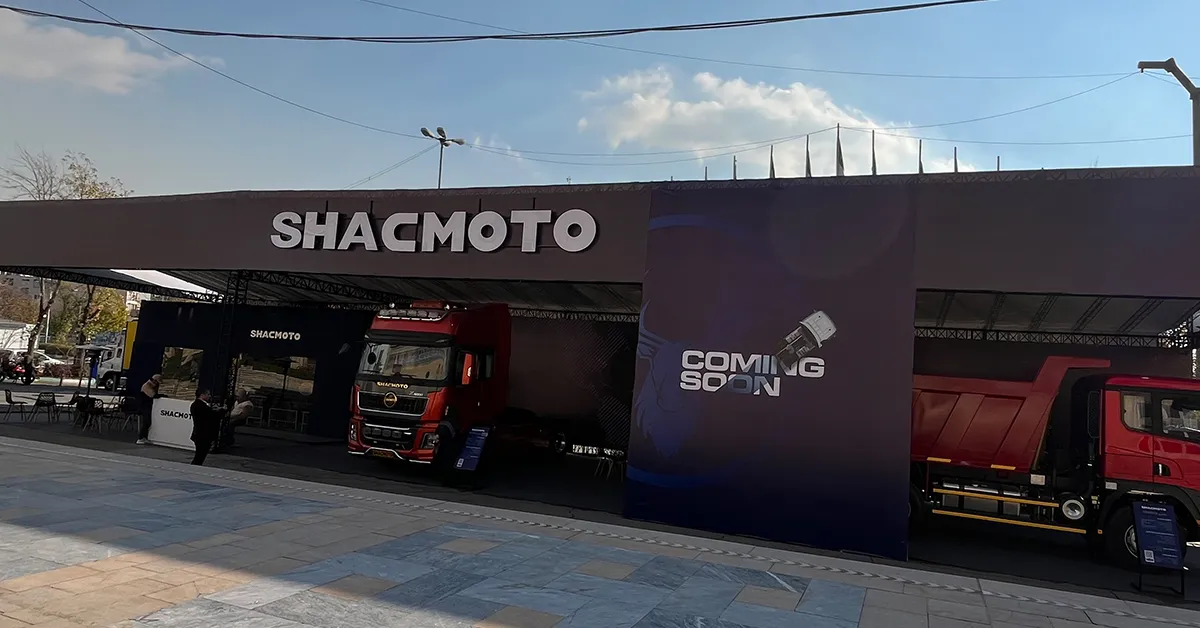 قدرتنمایی آرین دیزل با کشنده و کامیون شکموتو در نهمین نمایشگاه حملونقل تهران