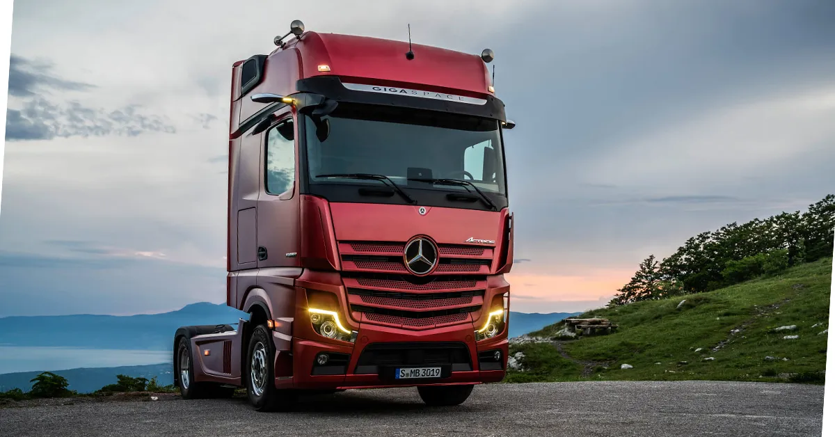 مرسدس بنز Actros GigaSpace - 1