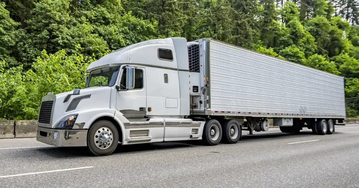 مزایای استفاده از این فناوری‌ها در ناوگان حمل‌ونقل