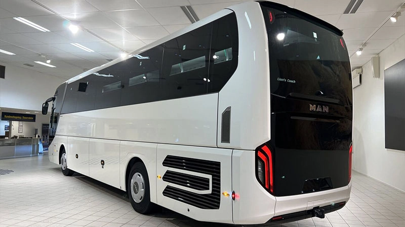 اتوبوس بین شهری مان R07 440