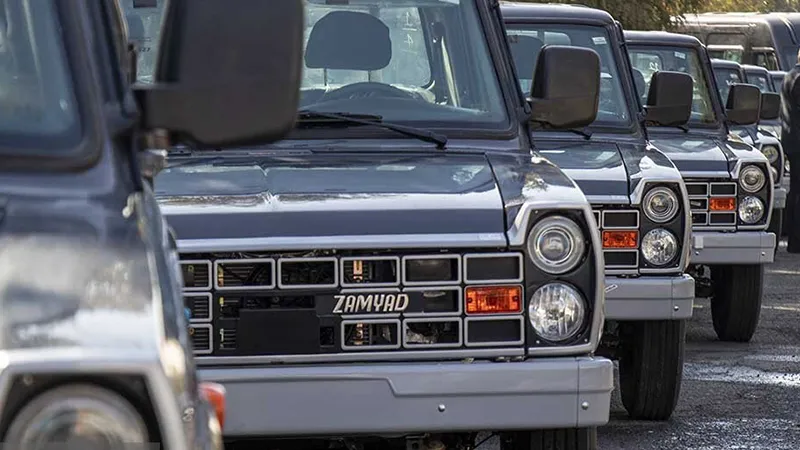 آیین واگذاری ۱۰۰۰ دستگاه کامیونت زامیاد EX کمپرسی به سازمان‌ شهرداری‌ها