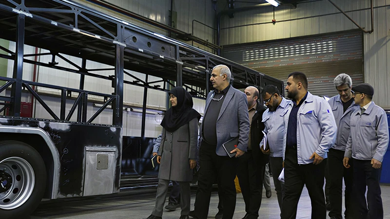 حضور و بازدید نمایندگان وزارت صمت از خط تولید شرکت زامیاد